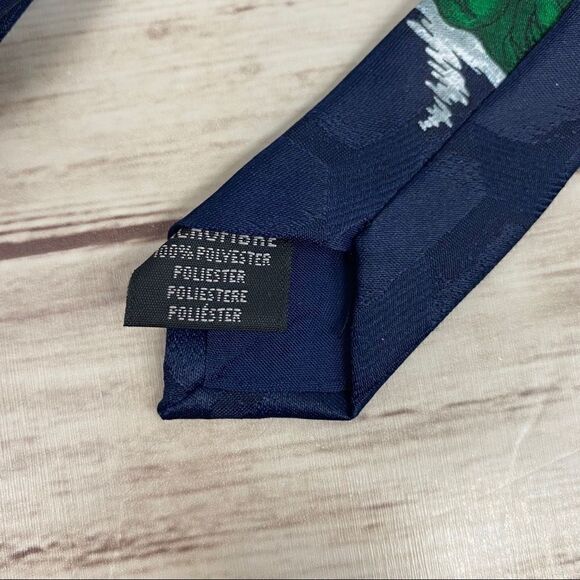 MEN'S COCA COLA SANTA CLAUS CHRISTMAS NECK TIE - Picture 7 of 7